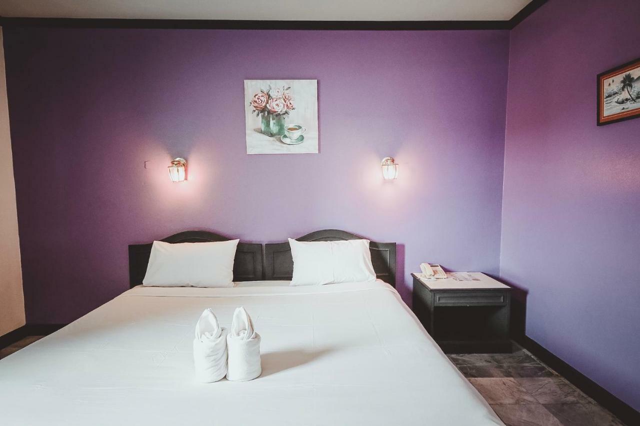 Ava Hotel Пхитсанулок Экстерьер фото